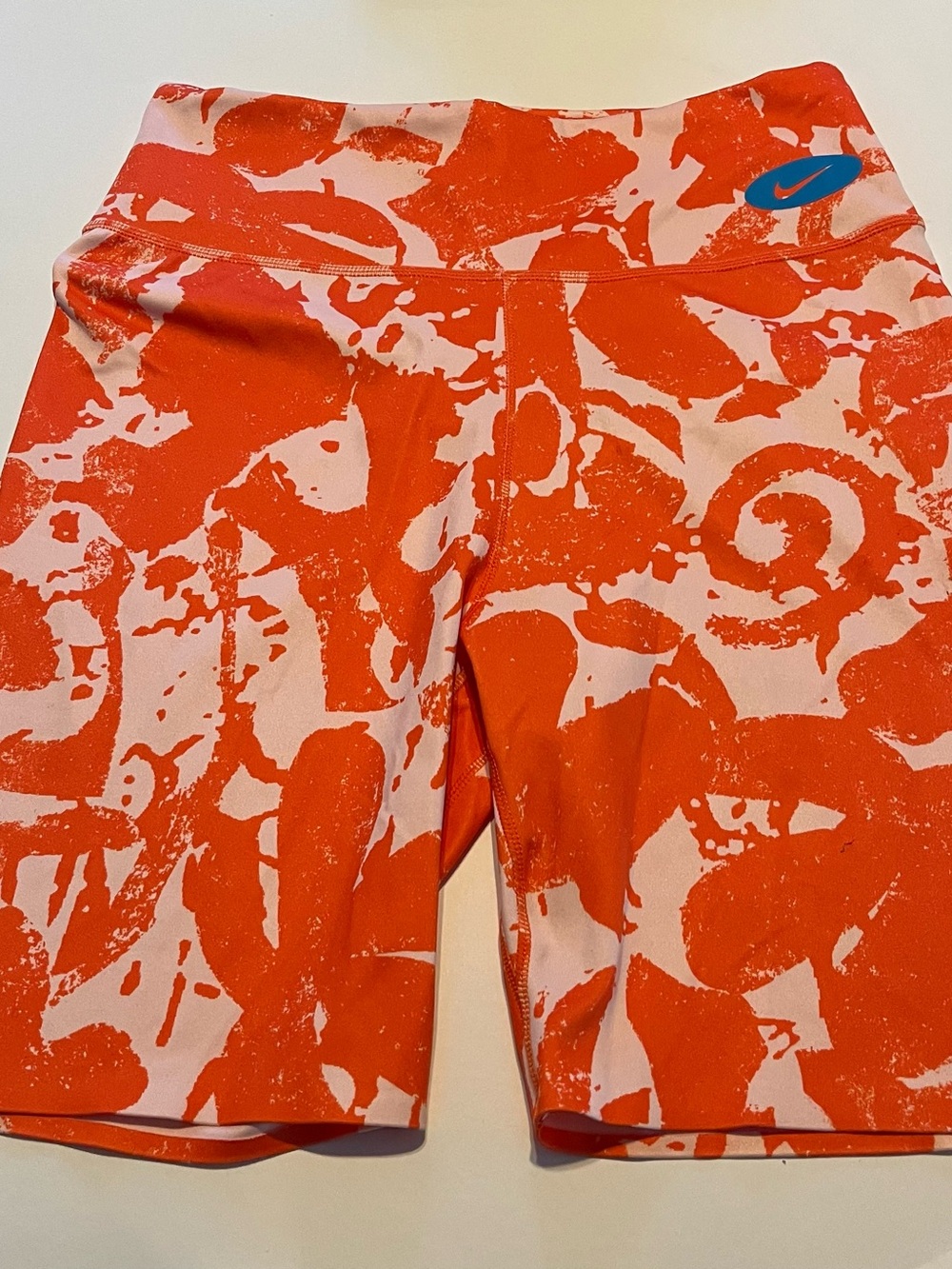 Nike women’s Orange Patterned Athletic Bike Shorts